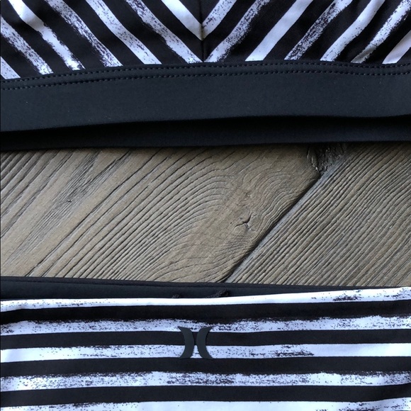 🌿HURLEY🌿 - Picture 5 of 7